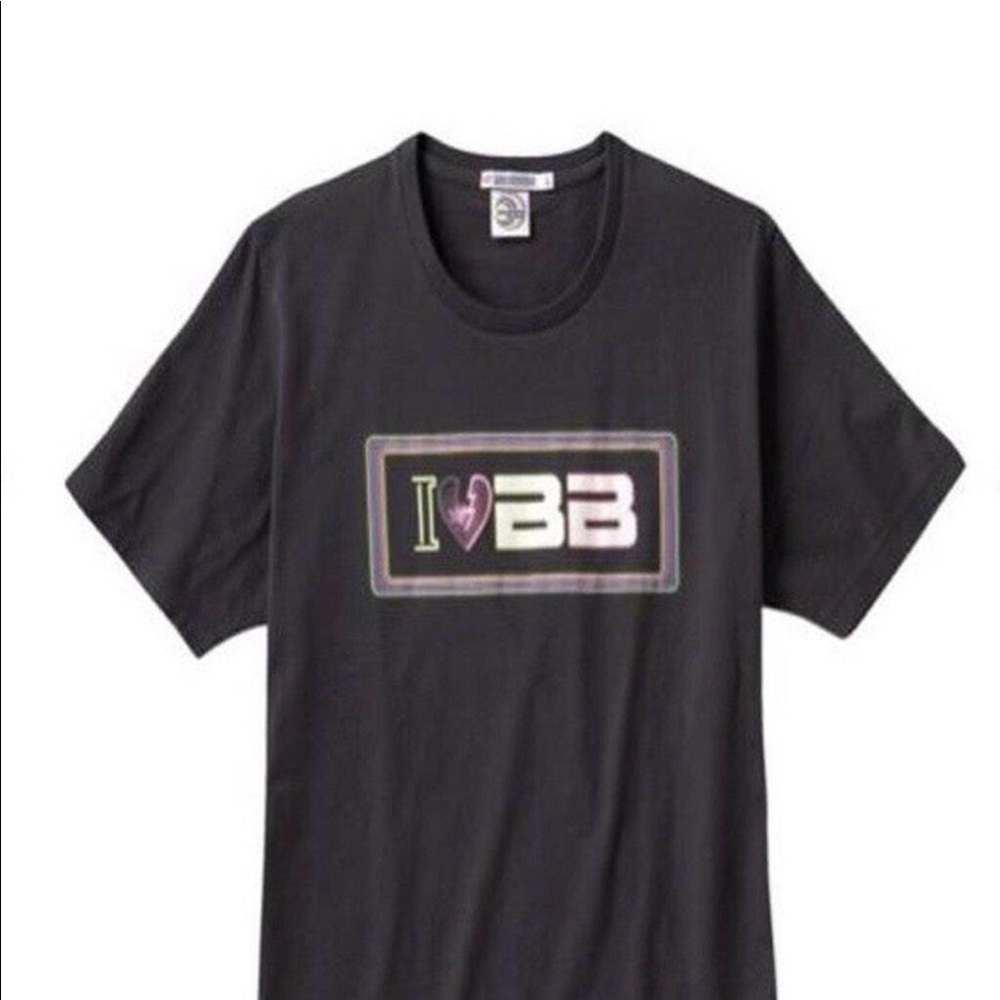 Uniqlo x Big Bang UT - Picture 1 of 4